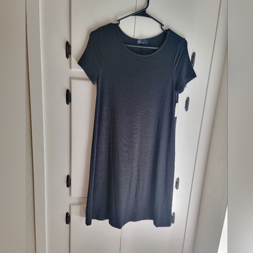 Gap Aline Black Short Sleeve Basics Dress Small